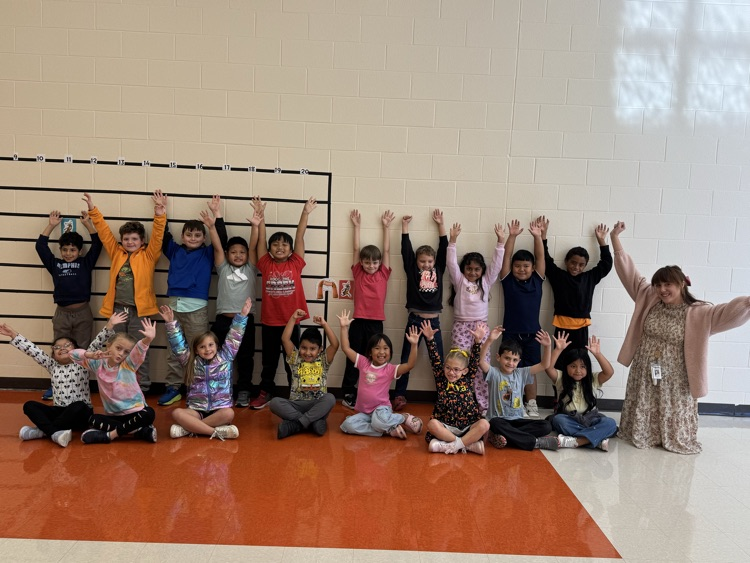 Mrs. Schuzer’s class was the first class to have 100% participation! 