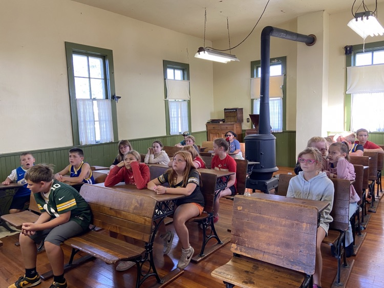 one room schoolhouse 