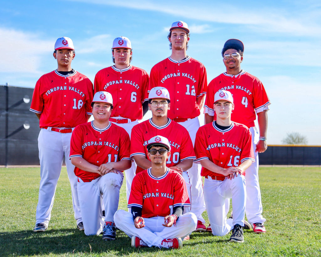 TVHS Senior Baseball Players