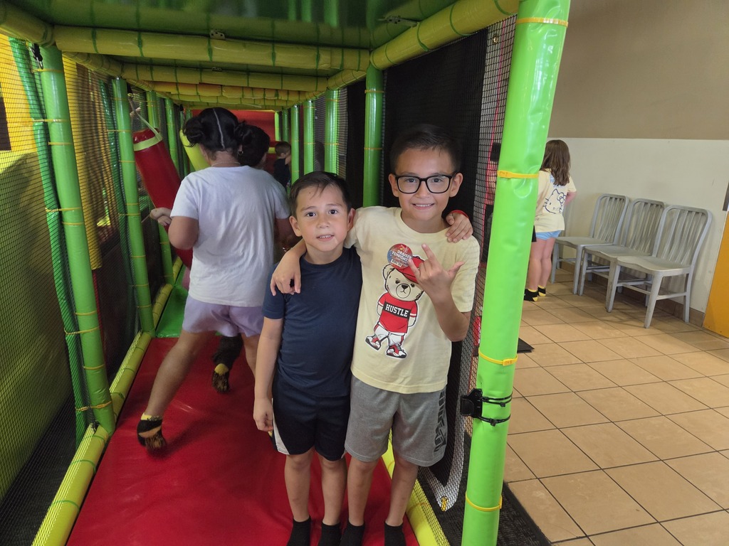 Peter Piper Pizza