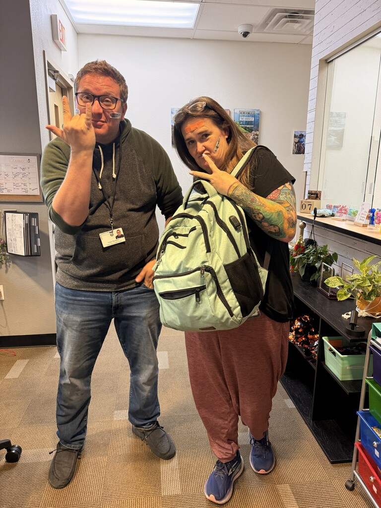 Seeing double, teaching double! 👯♂️🍎 A few extra snaps from Twin Day and Student/Teacher Switch Day because one post just wasn't enough.