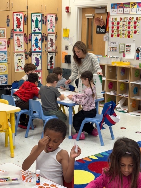 classroom table, students