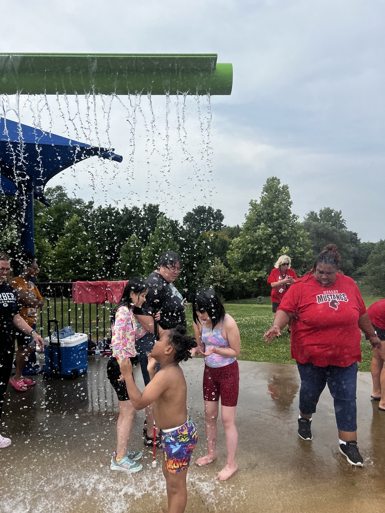 Pic 10 Splash Park