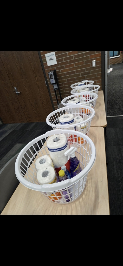 Five awesome gift baskets are ready to be given away at Jerome Preschool's first Parent Club meeting of the year. All Jerome families are welcome to attend, Thursday, September 18th at 3:30 pm!