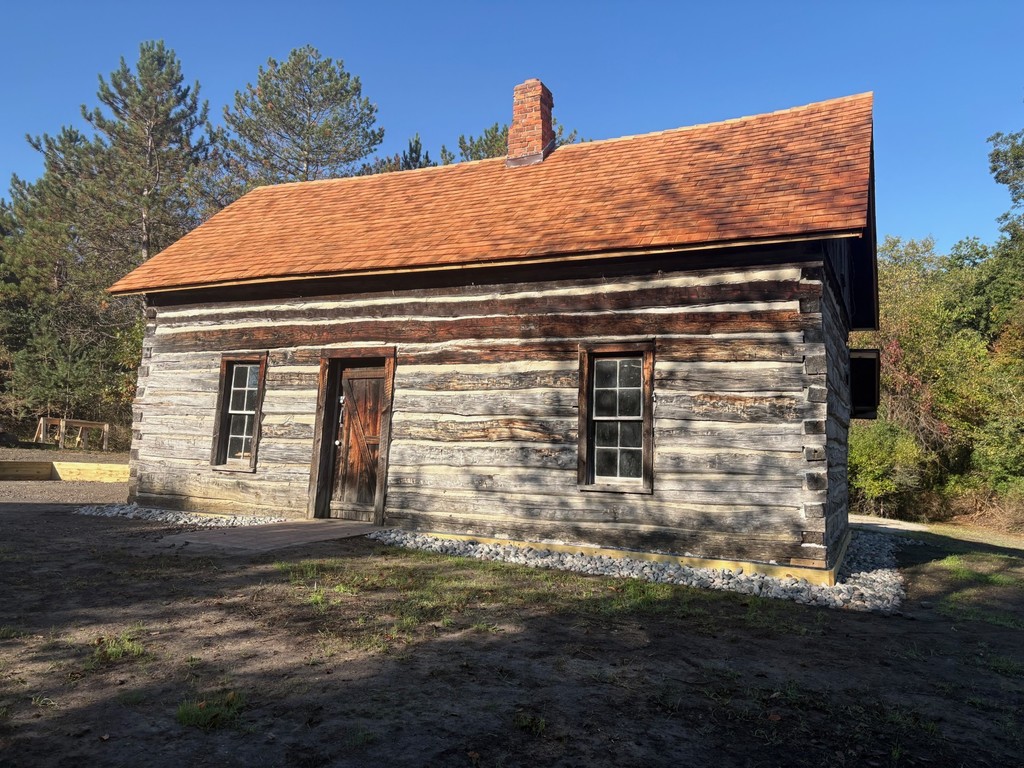 Schroeder school house