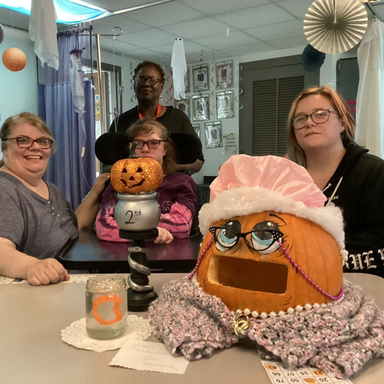 2nd place winner “old lady"