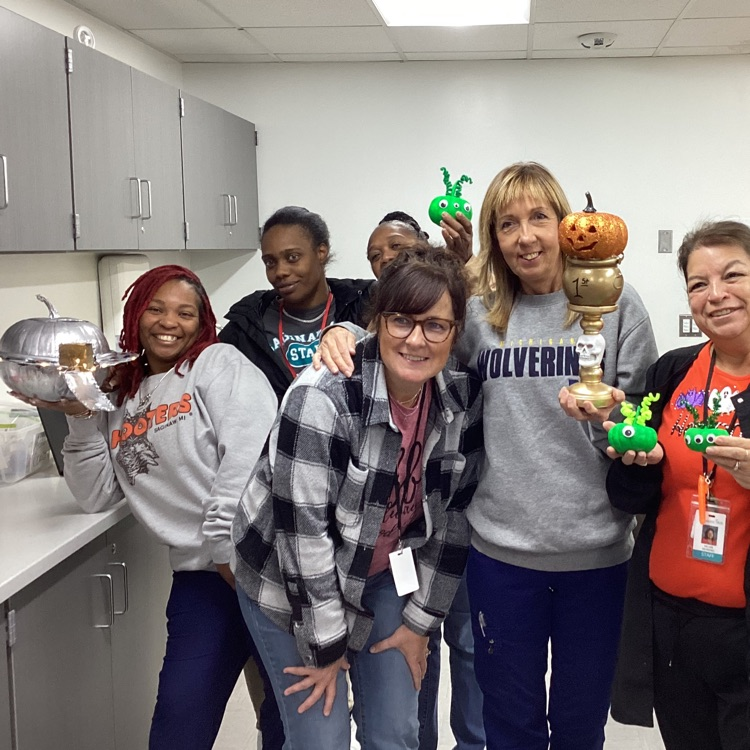 1st place winner."space ship”