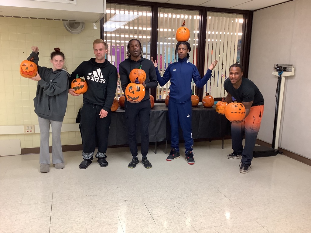 Pumpkin fun  for the children in Ms. Jeanette's and Ms. Ta'Teiona classroom at the Brucker ISD Head Start Center. Dad's and one sister assisted the children with decorations.  Also the children decorated a pumpkin for our new Principal  Stephanie Ecikholt.