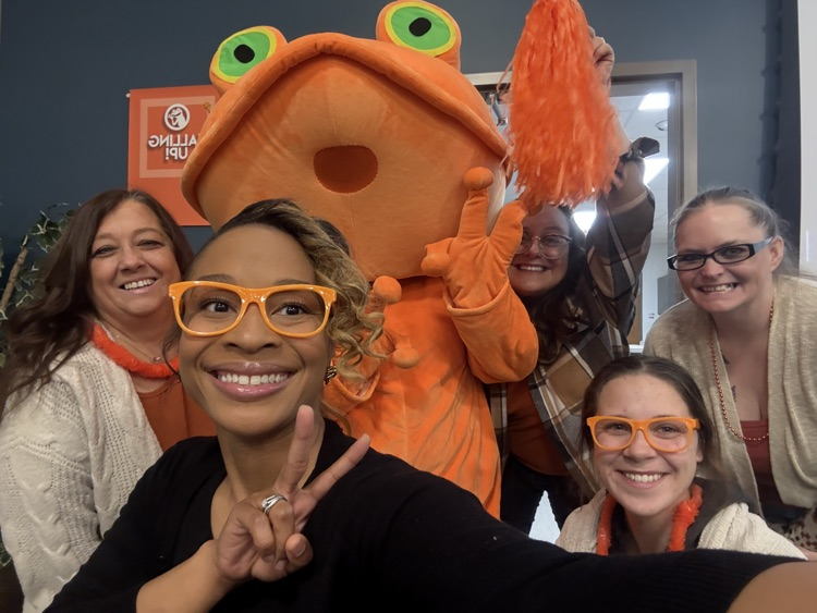 orange Frog training