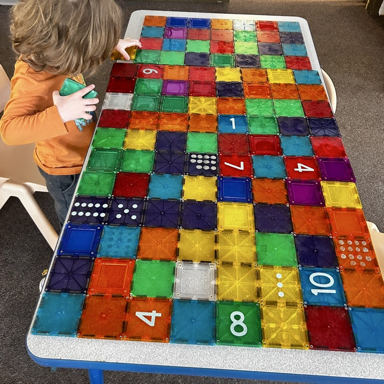 creating shapes with magna tiles