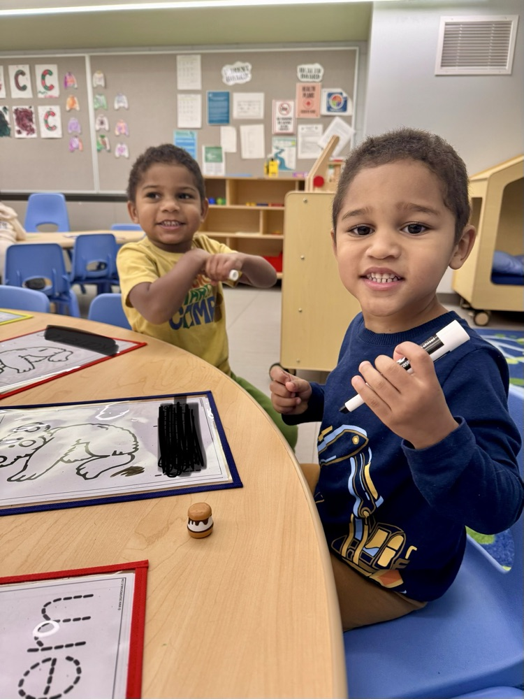 students signing in at Jerome.