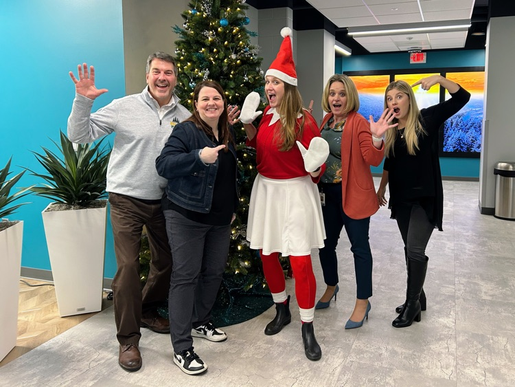 Ali the Elf and superintendent’s office 