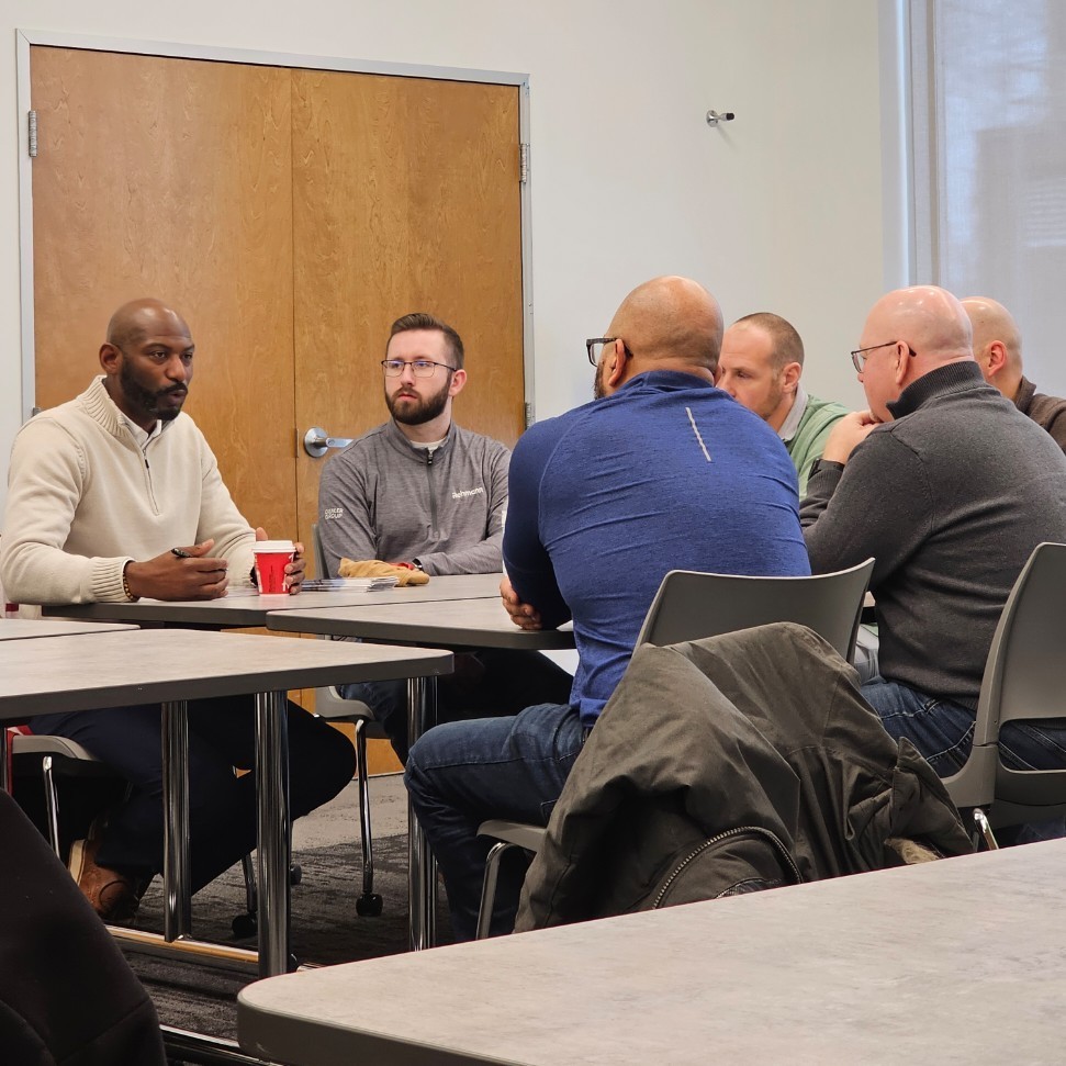 Rodney Woods with students