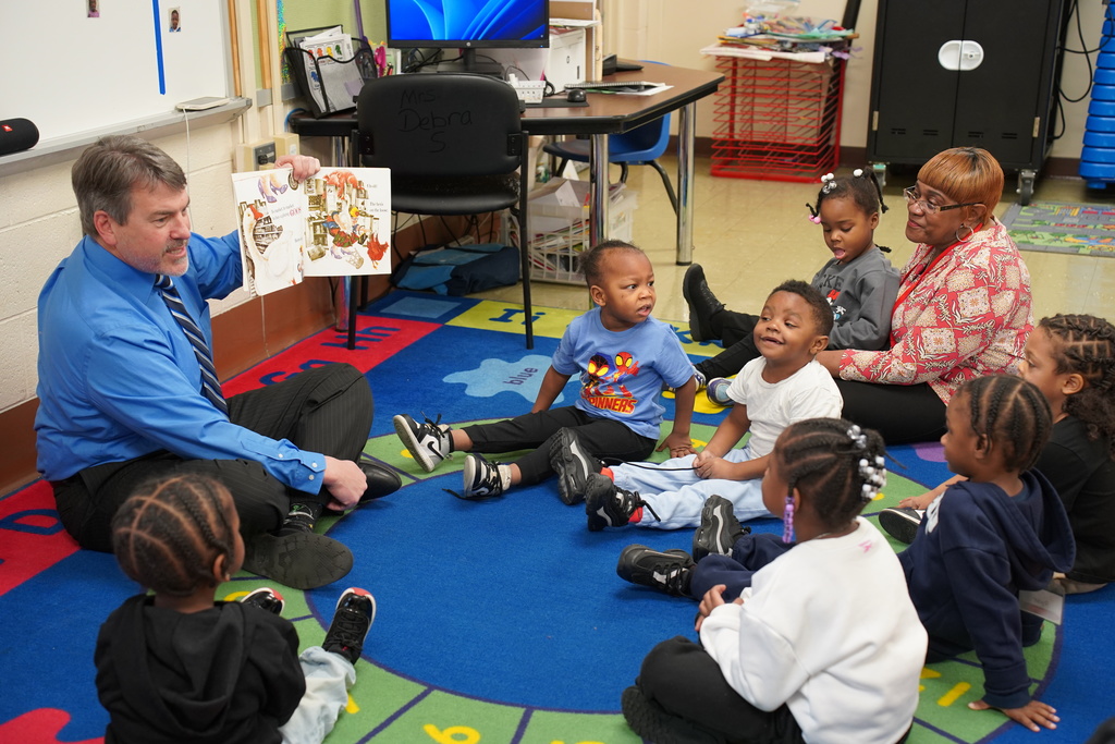 class photo of reading month