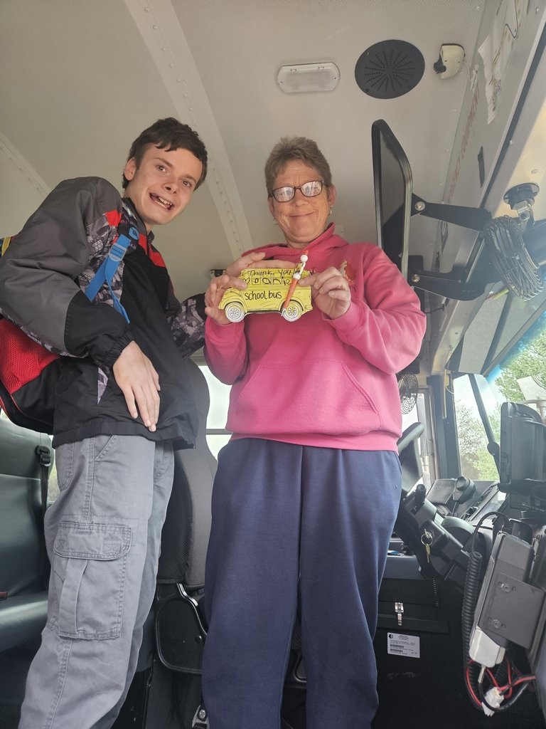 Ms. Sarah's students love their business drivers.  They colored them a bus thank you card and made them a personalized ink pen!