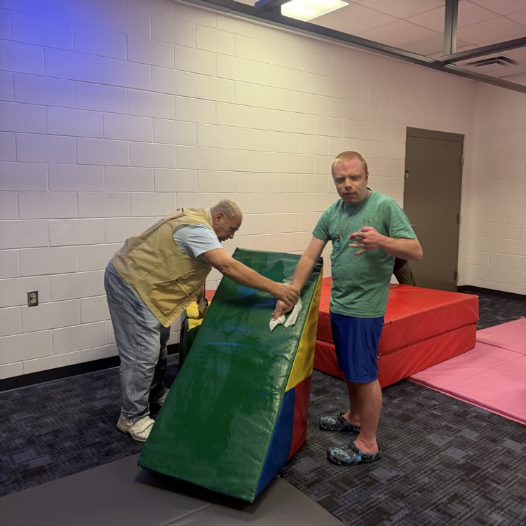millet students are cleaning the sensory room