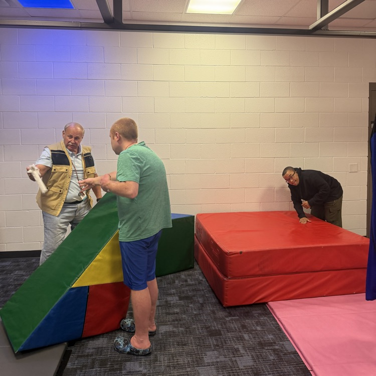 millet students are cleaning the sensory room