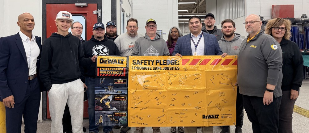 SCC students win $15,000 DeWalt grant