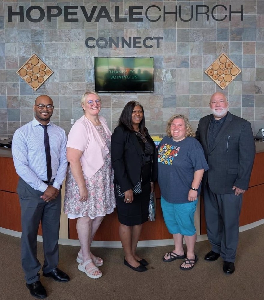 Saginaw Schools thanks Hopevale Church for summer program support