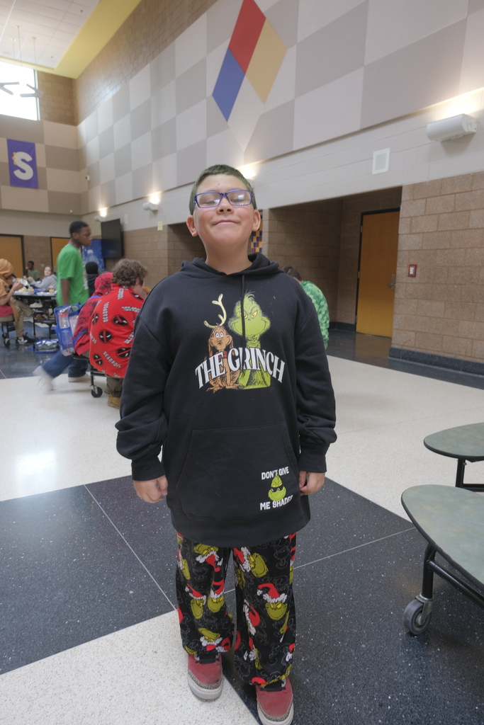 Students and Staff celebrate Holiday Hype Days