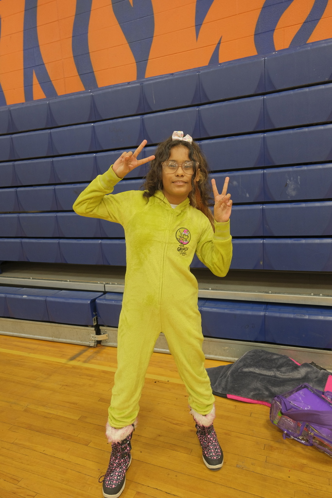 Students and Staff celebrate Holiday Hype Days