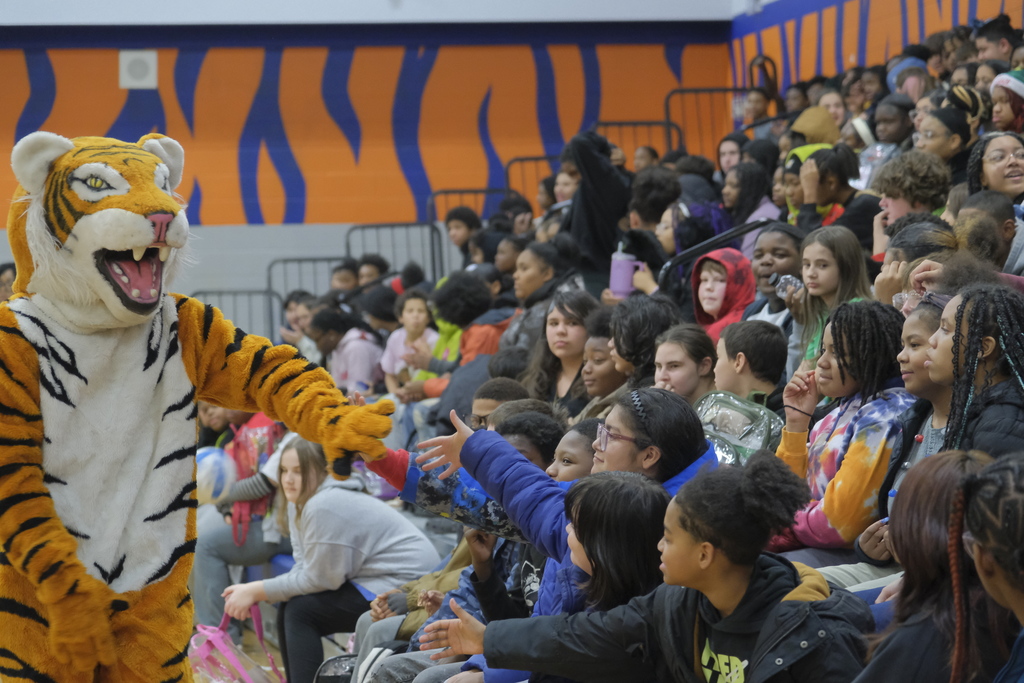 Student vs Staff volleyball game