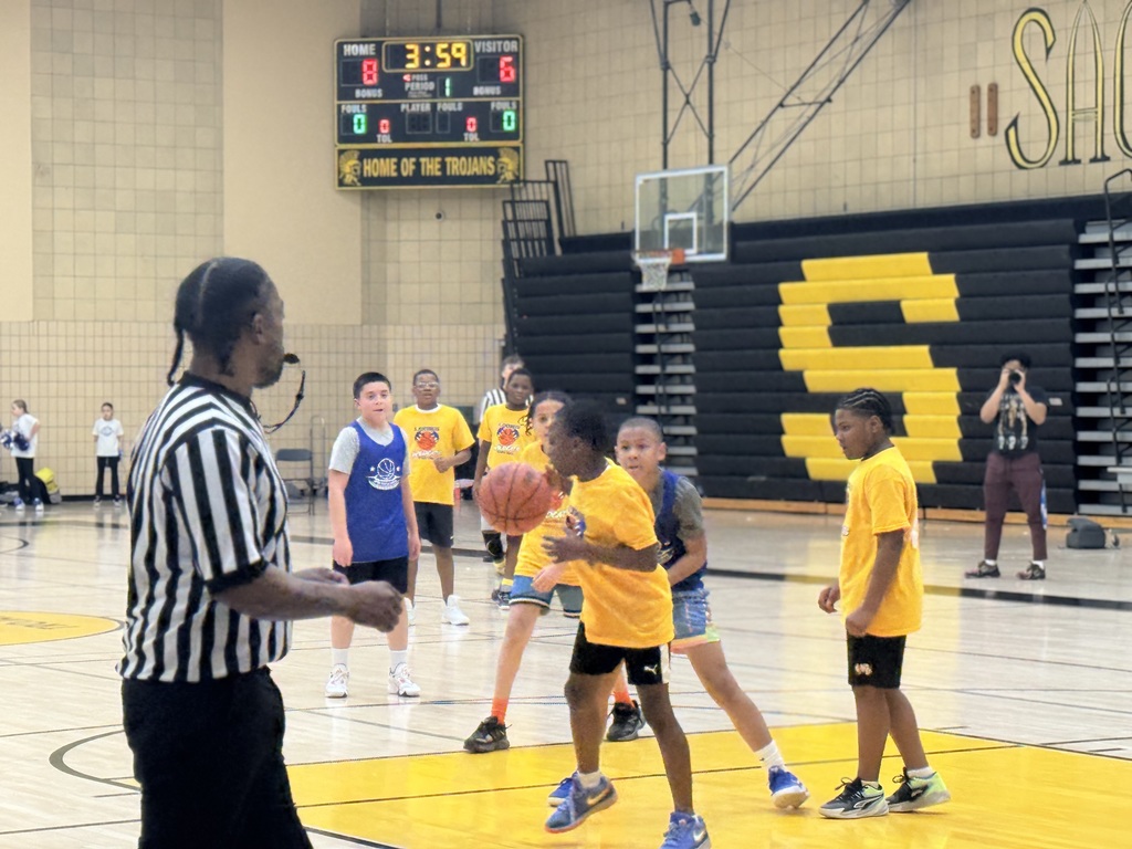 Elementary basketball tournament