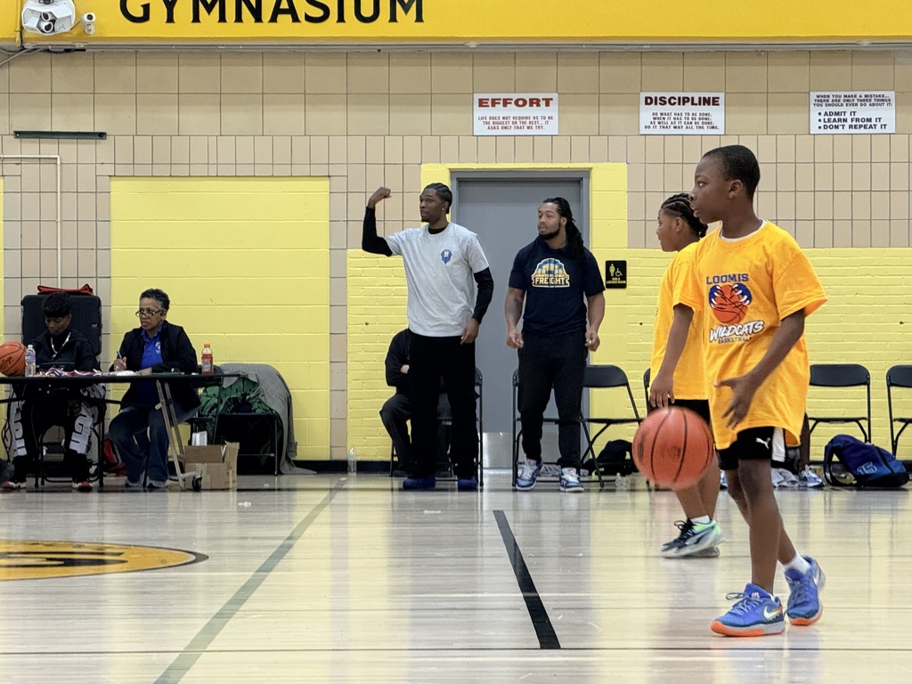 Elementary basketball tournament