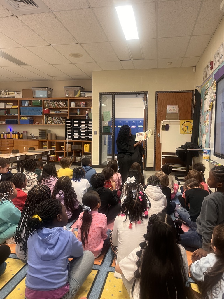 Judge Janay Lamar Inspires 1st Graders 