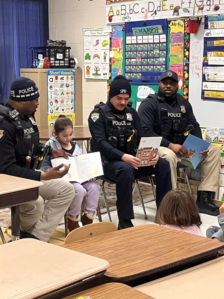 📚👮‍♂️ A Special Visit for Our First Graders! 