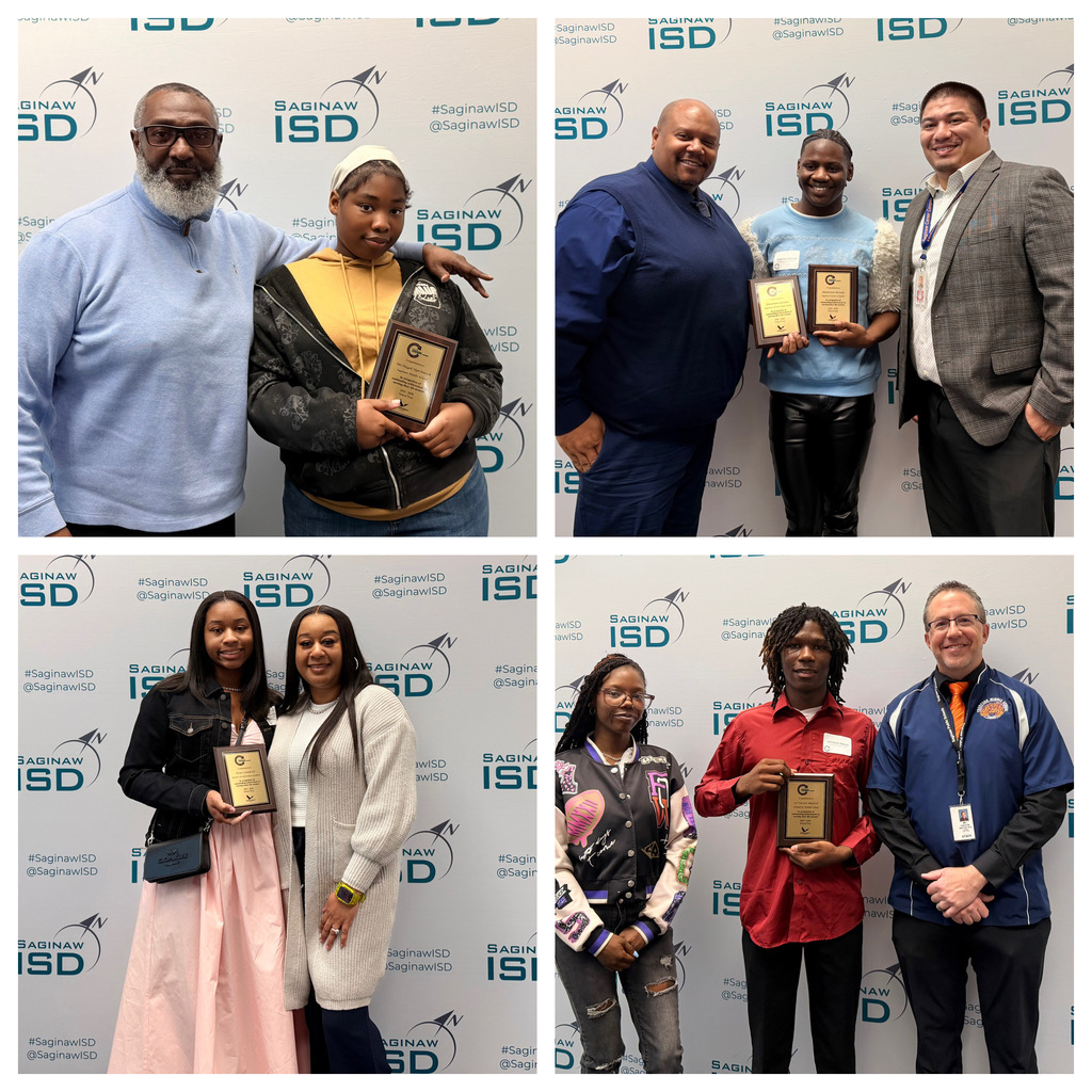 Students receive Turnaround Achievement Awards