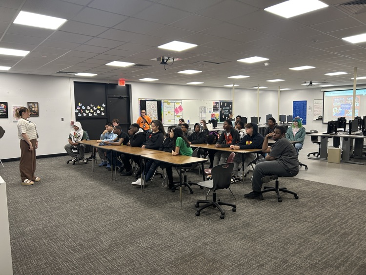 8th Graders Visit SCC