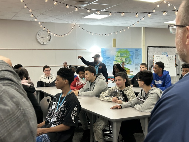 8th Graders Visit SCC