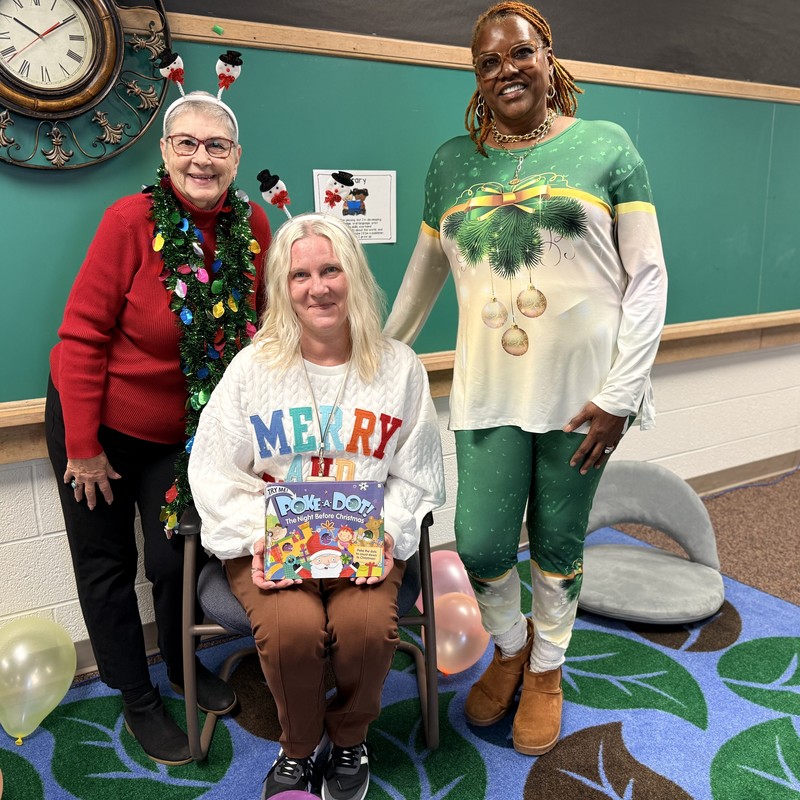 Teachers and volunteers for Birth-5 program