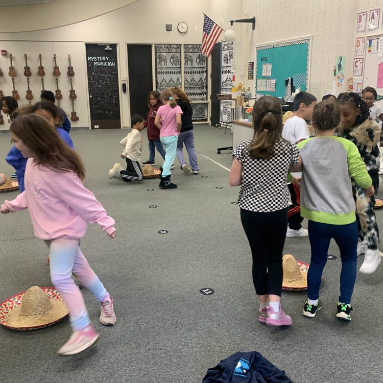 hat dance