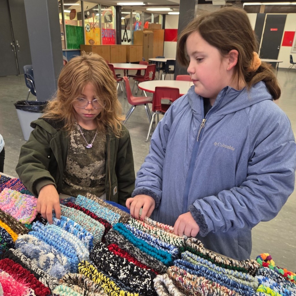 students pick Headbands