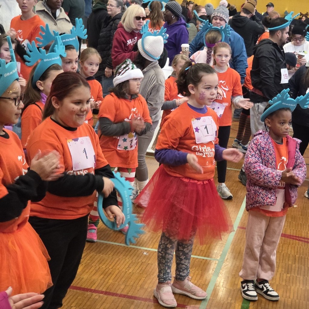 dance circle before the race