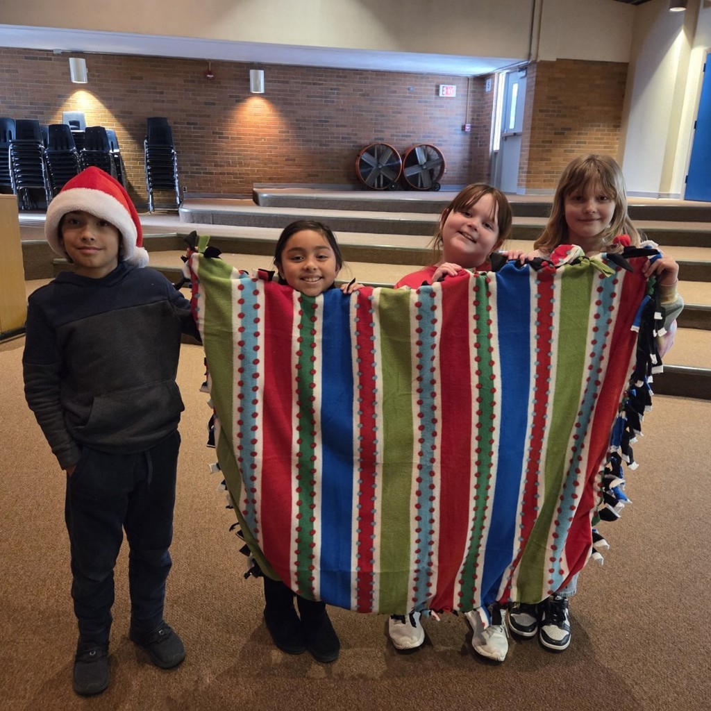 another group of students and finished blanket
