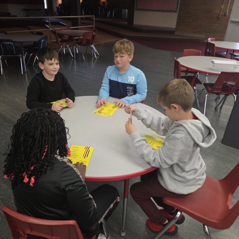 3rd graders play