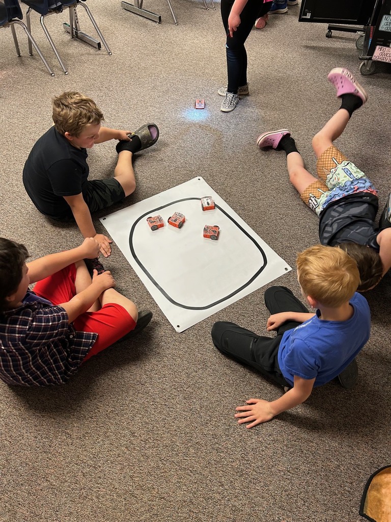 students and edison robots