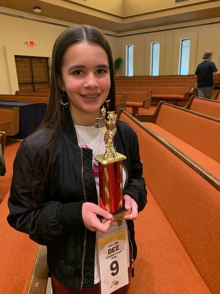 Speller with trophy