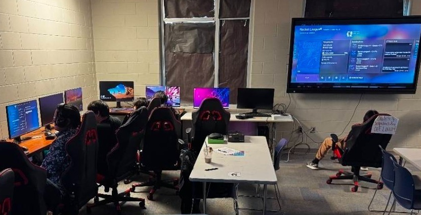Students playing esports