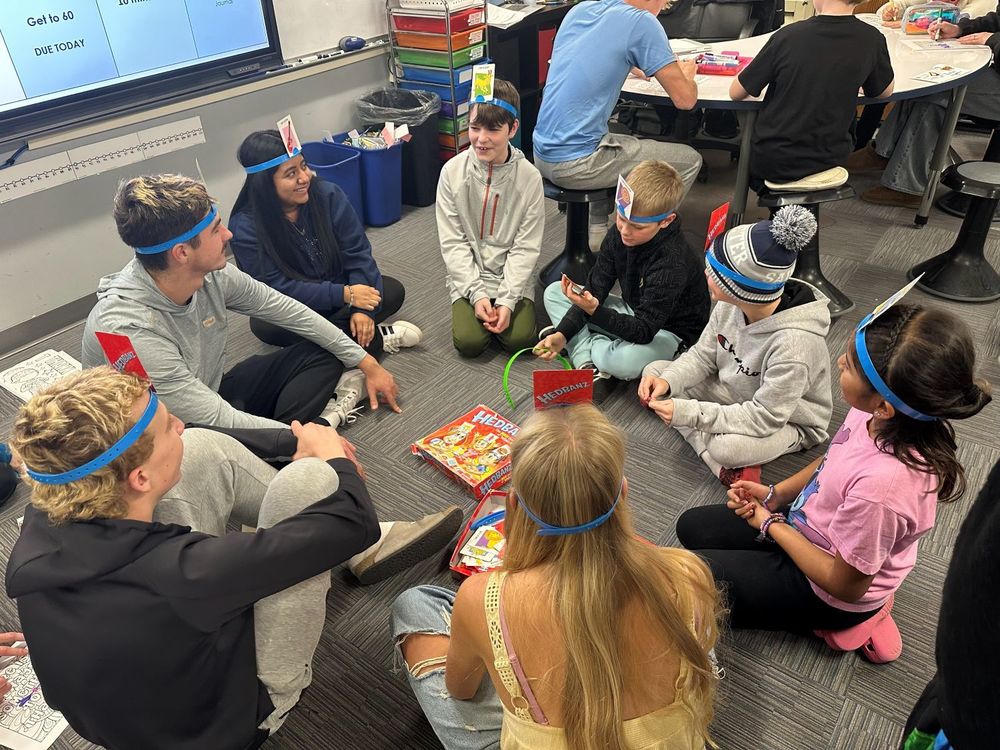 SPHS students meet their North penpals