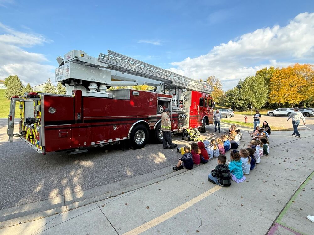 St. Peter Fire Department visits South Elementary
