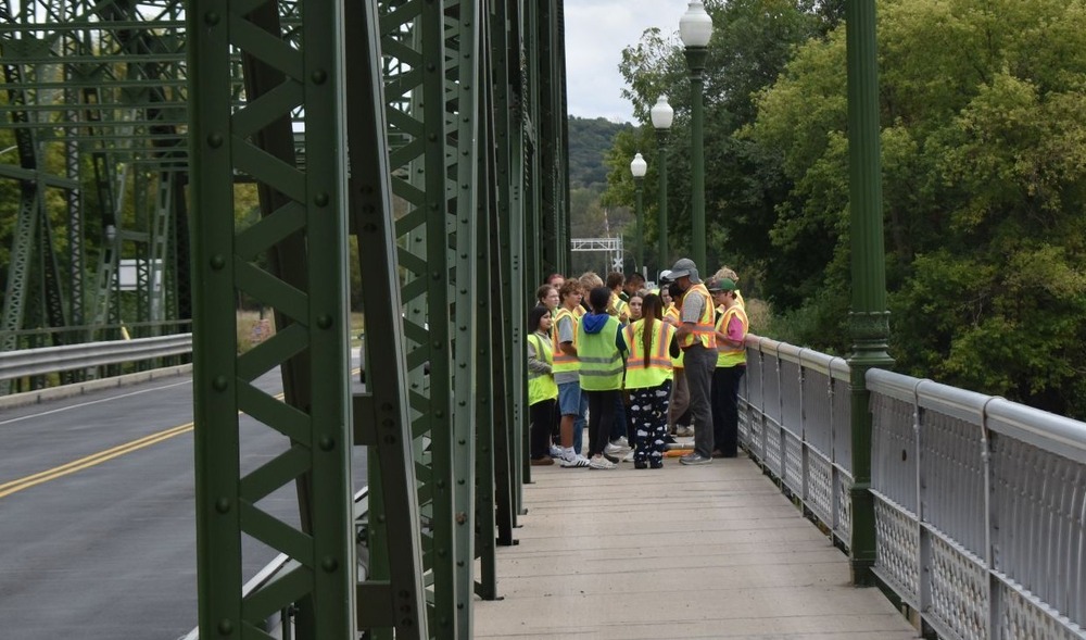 SPHS 9th grade science students at Hwy. 99 bridge