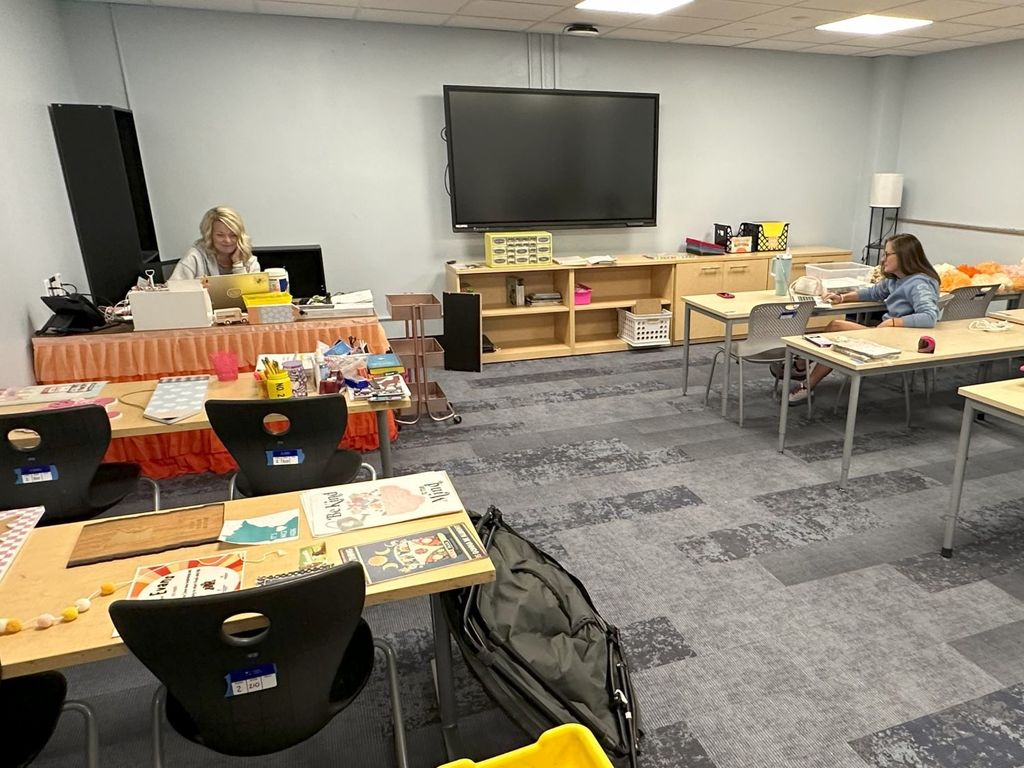 Middle School move in