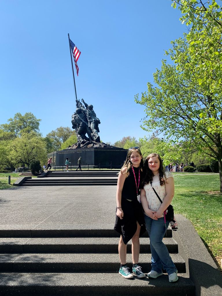 SPHS students art trip to DC