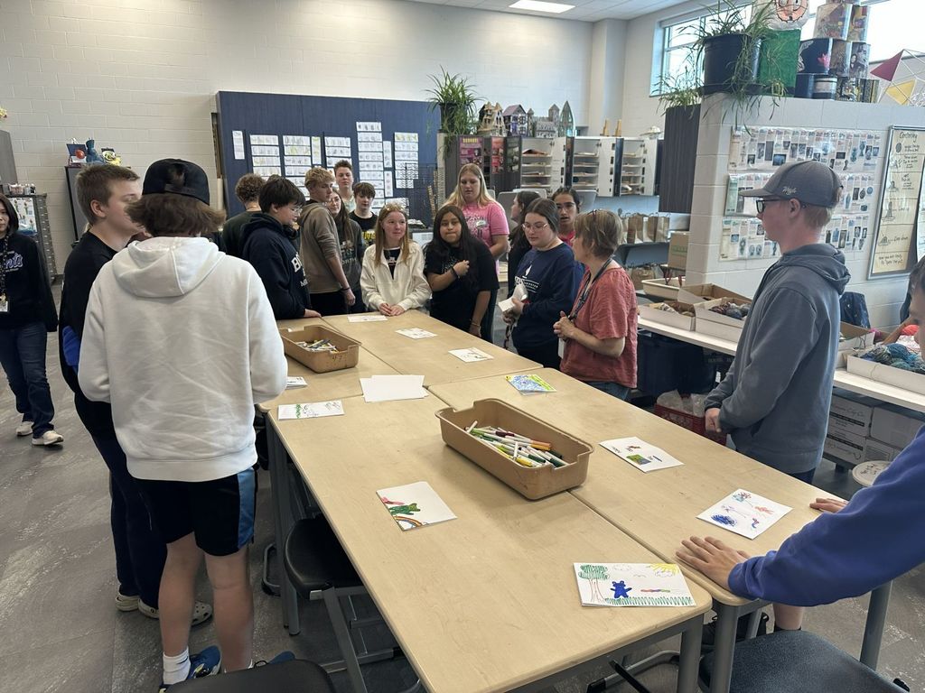 SPMS 8th graders visit SPHS building