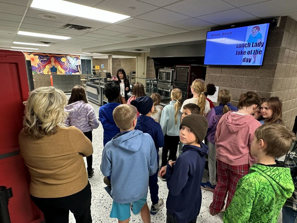North fourth graders touring Saint Peter Middle School building.