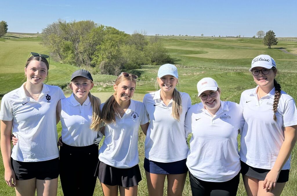 Saints' girls golfers at Big South championship meet!
